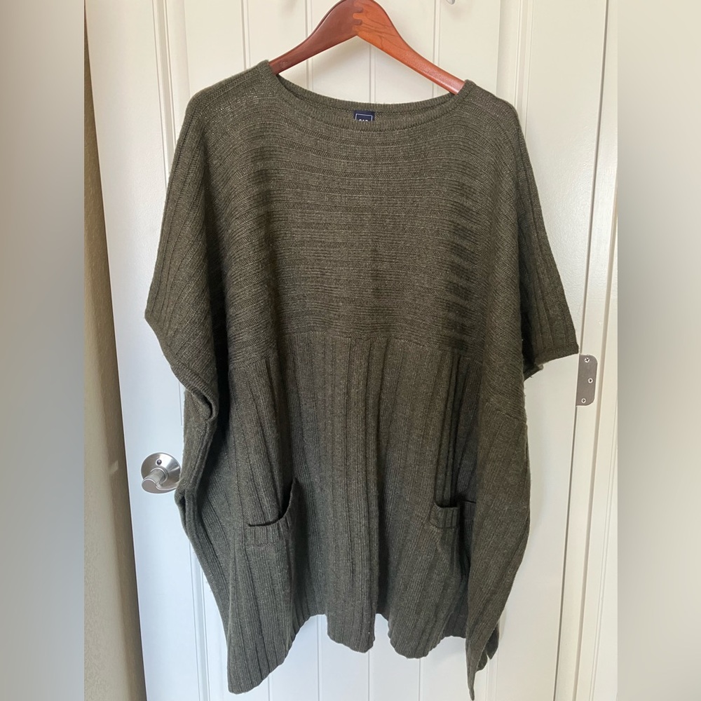 Ladies Sweater Poncho